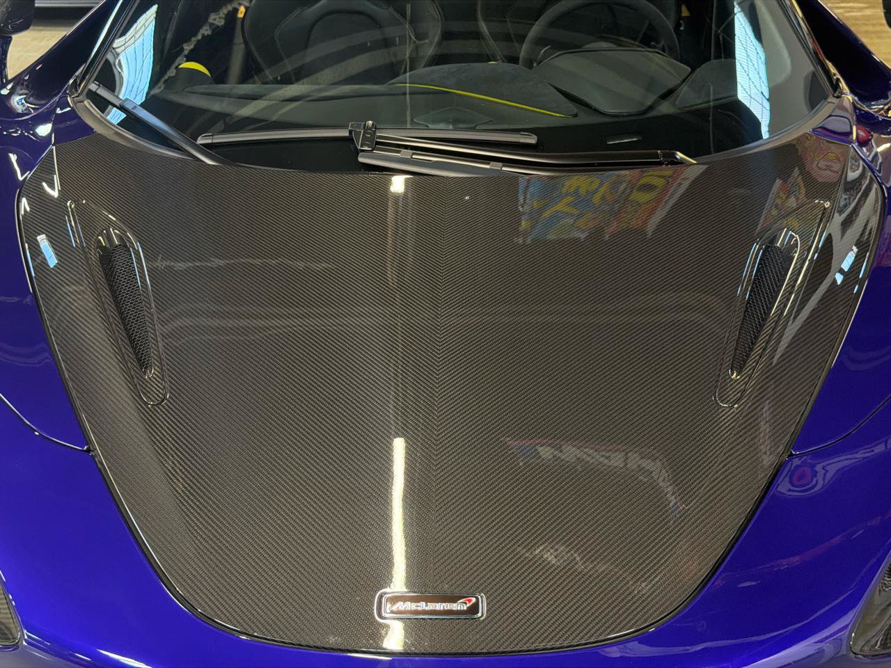 Used 2018 McLaren 720S photo 17