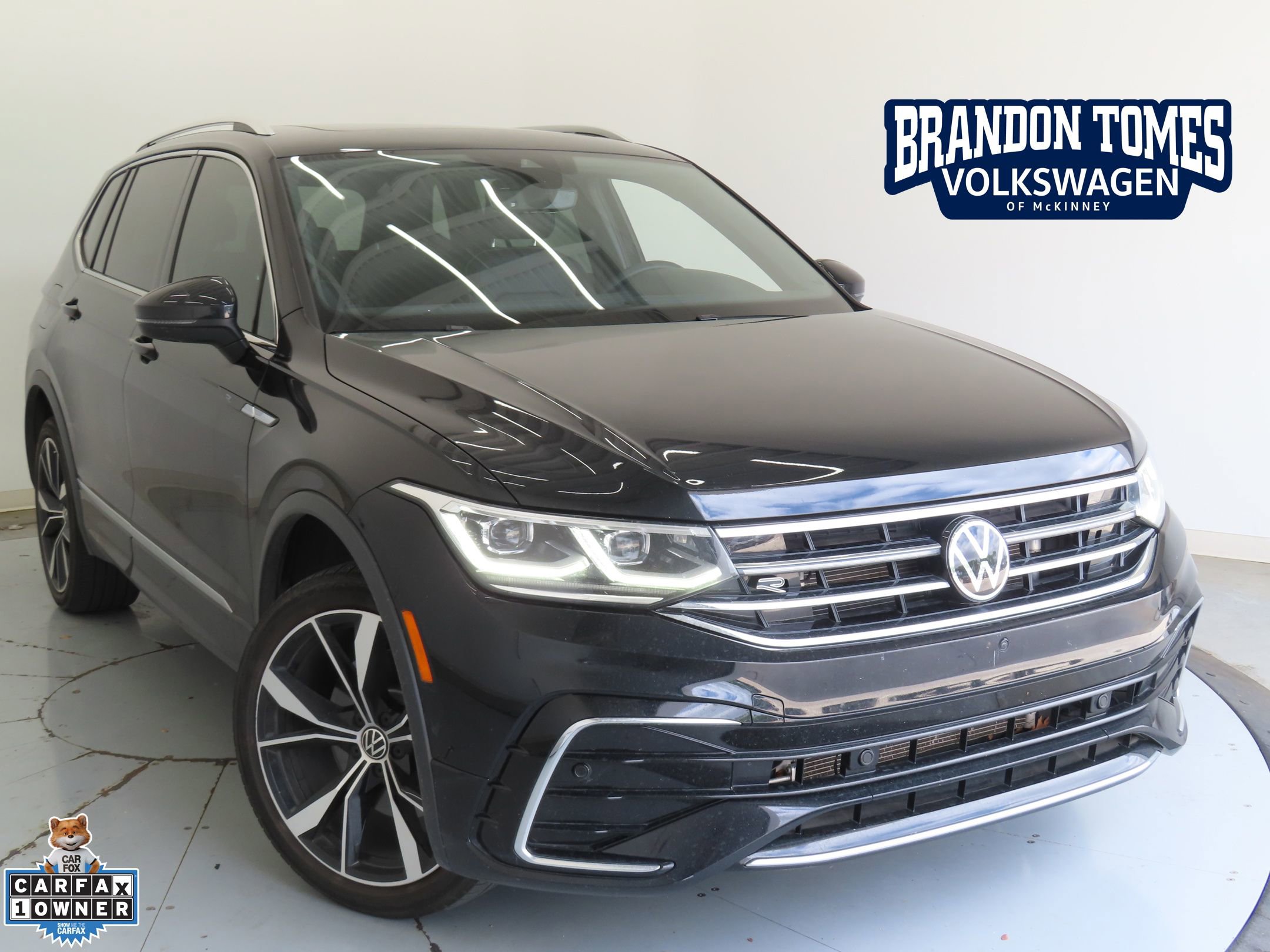 Certified 2023 Volkswagen Tiguan SEL R-Line