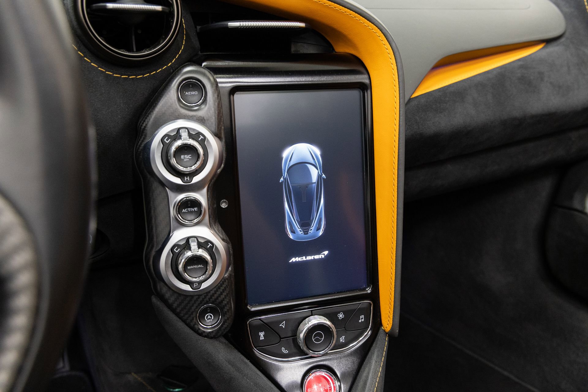 Used 2020 McLaren 720S Performance photo 17