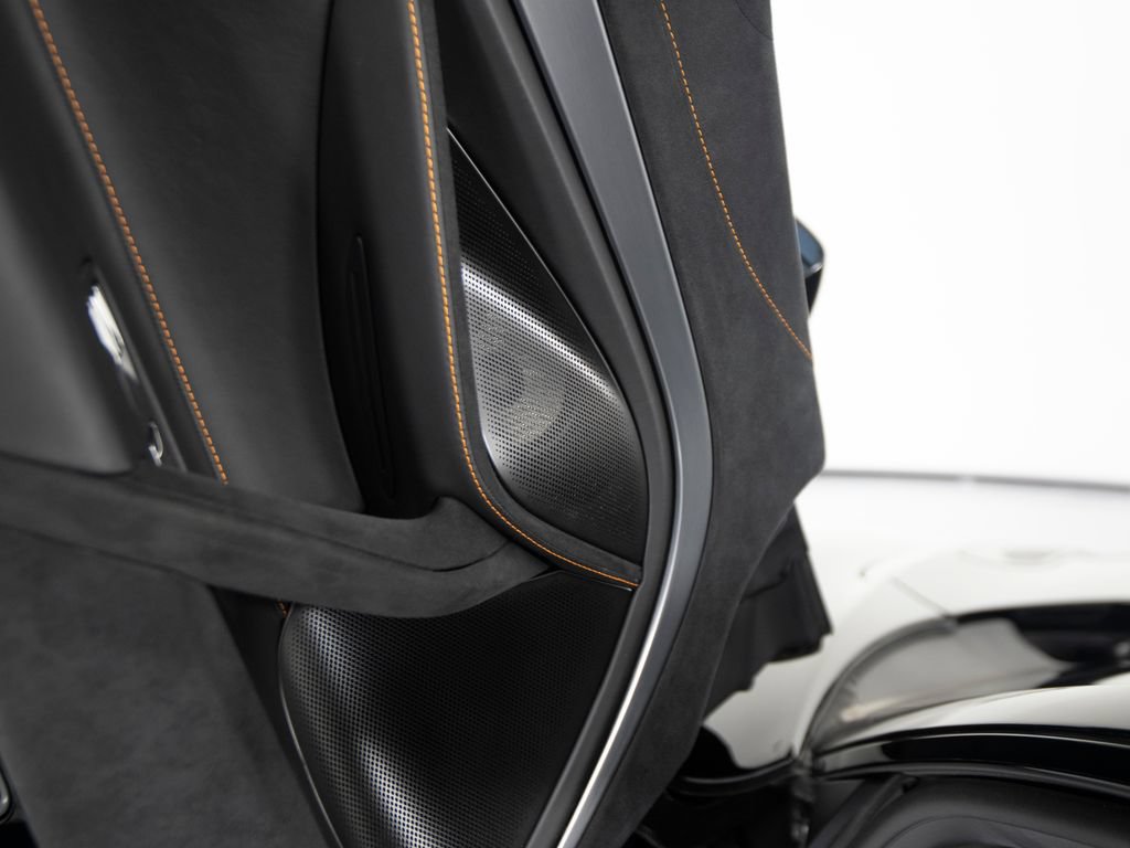 Used 2024 McLaren 750S Spider photo 13