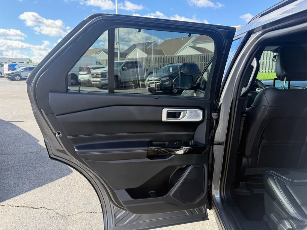 2021 Ford Explorer ST