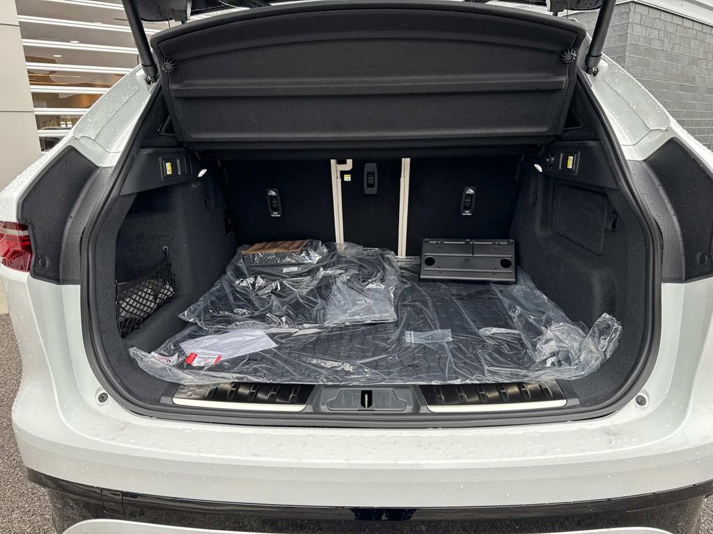 2026 Jaguar F-Pace R-Dynamic S