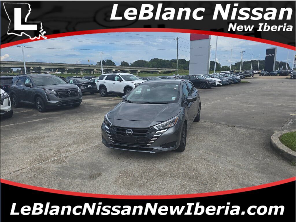 Used 2025 Nissan Versa SV w/ Trunk Package
