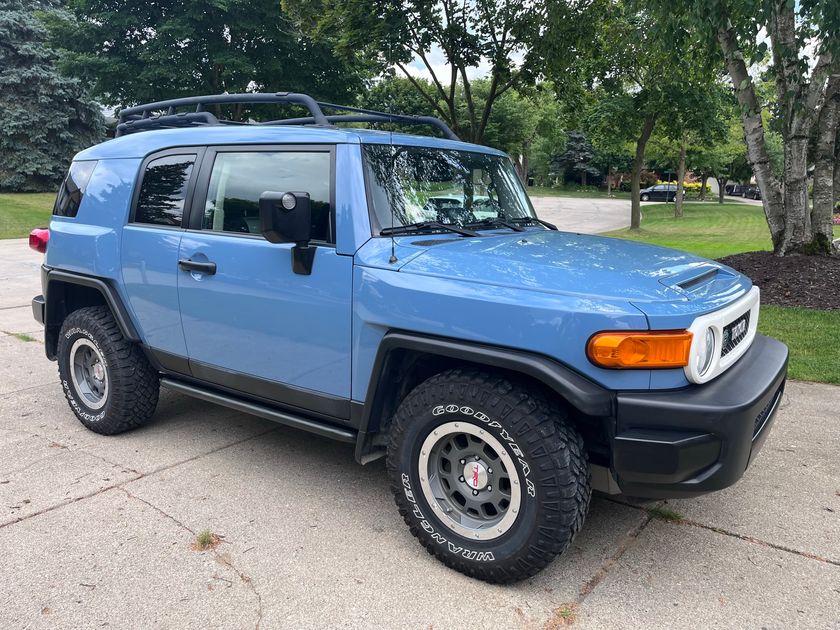 Used Toyota FJ Cruiser for Sale Near Me in Tecumseh, MI - Autotrader