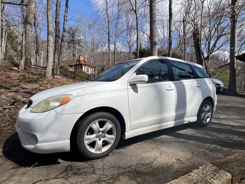 Whats a 2007 matrix xr worth today? (Learn its current market value and avoid overpaying!)