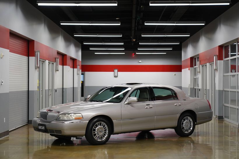 Used Lincoln Town Car for Sale Near Me in Santee, CA Autotrader