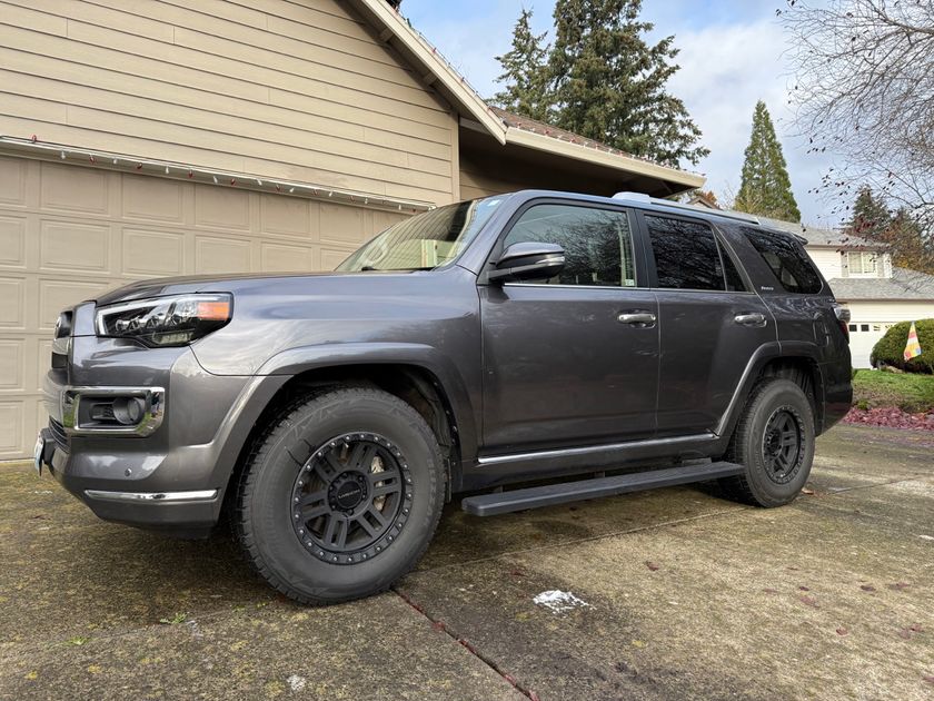 Used Toyota 4Runner with 3rd Row Seats for Sale - Autotrader