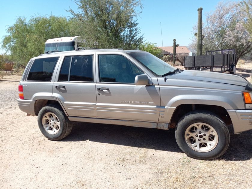 Jeeps for sale near me under $10 000