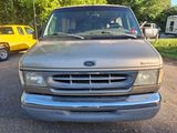 Used 1999 Ford E-150 and Econoline 150 image 2