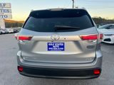 Used 2015 Toyota Highlander XLE image 6