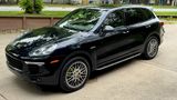 Used 2016 Porsche Cayenne S image 2