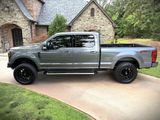 Used 2022 Ford F250 Lariat image 2