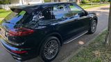 Used 2016 Porsche Cayenne S image 5