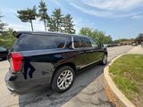 Used 2021 GMC Yukon XL Denali w/ Denali Premium Package image 5