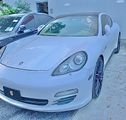 Used 2011 Porsche Panamera image 2