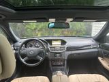 Used 2011 Mercedes-Benz E 350 4MATIC Sedan image 2