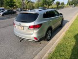 Used 2018 Hyundai Santa Fe SE image 5
