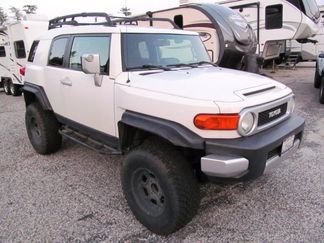 Used 2010 Toyota FJ Cruiser image 1