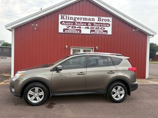 Used 2013 Toyota RAV4 XLE image 1
