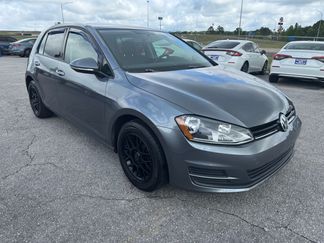 Used 2015 Volkswagen Golf TDI image 1