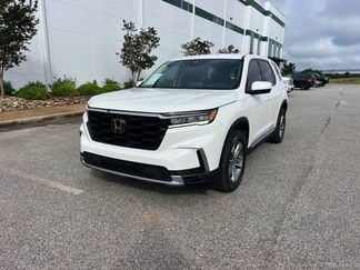 Used 2023 Honda Pilot EX-L image 1