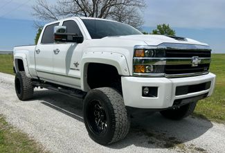 Used 2019 Chevrolet Silverado 2500 LTZ image 1