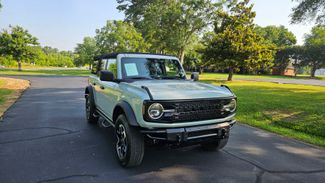 Used 2022 Ford Bronco image 1