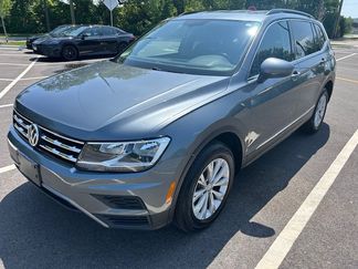 Used 2018 Volkswagen Tiguan SE image 1