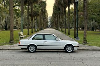 Used 1989 BMW 325i image 1