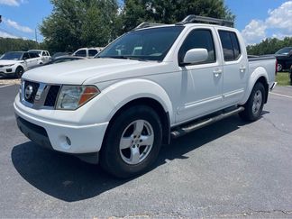 Used 2008 Nissan Frontier LE image 1