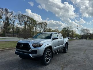 Used 2022 Toyota Tacoma image 1