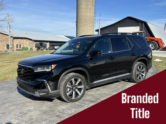 Used 2024 Honda Pilot Elite image 1