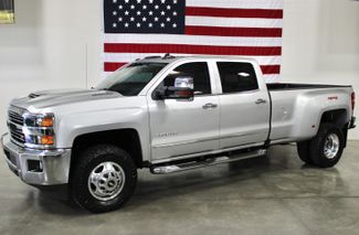 Used 2019 Chevrolet Silverado 3500 LTZ image 1