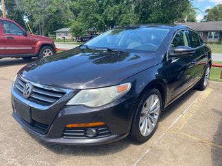 Used 2010 Volkswagen CC Sport image 1