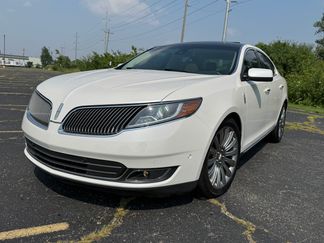 Used 2015 Lincoln MKS Elite image 1