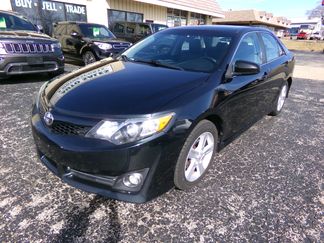 Used 2014 Toyota Camry SE image 1