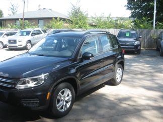 Used 2016 Volkswagen Tiguan image 1