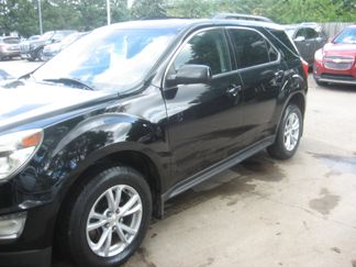 Used 2017 Chevrolet Equinox LT image 1