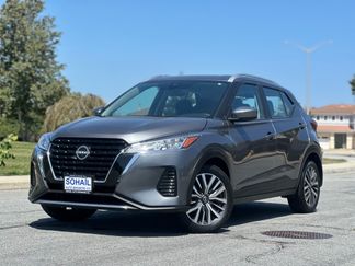 Used 2023 Nissan Kicks SV image 1