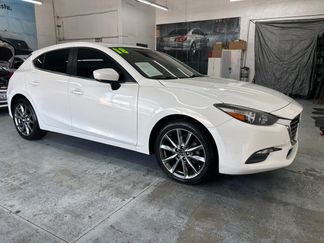 Used 2018 MAZDA MAZDA3 Touring image 1