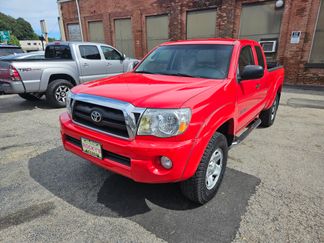 Used 2007 Toyota Tacoma PreRunner image 1