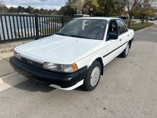 Used 1987 Toyota Camry Deluxe image 1