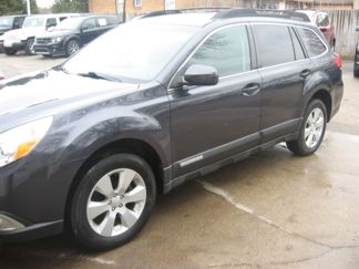 Used 2011 Subaru Outback 2.5i Premium image 1