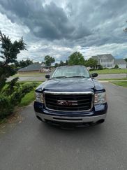 Used 2010 GMC Sierra 2500 W/T w/ Snow Plow Prep Package image 1