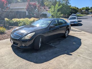 Used 2010 INFINITI G37 x Sedan w/ Premium Pkg image 1
