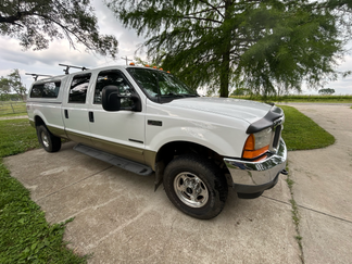 Used 2001 Ford F350 4x4 Crew Cab Super Duty image 1