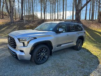 Used 2023 Toyota Sequoia Platinum image 1