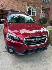 Used 2018 Subaru Outback 2.5i Limited image 1