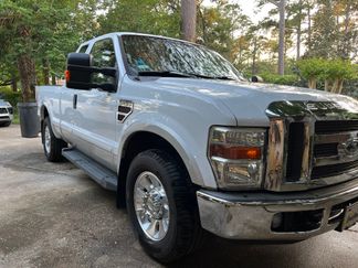 Used 2008 Ford F250 Lariat image 1