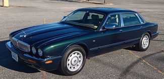 Used 1999 Jaguar XJ8 L image 1